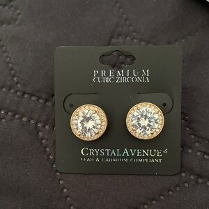 Stunning Premium CZ earnings